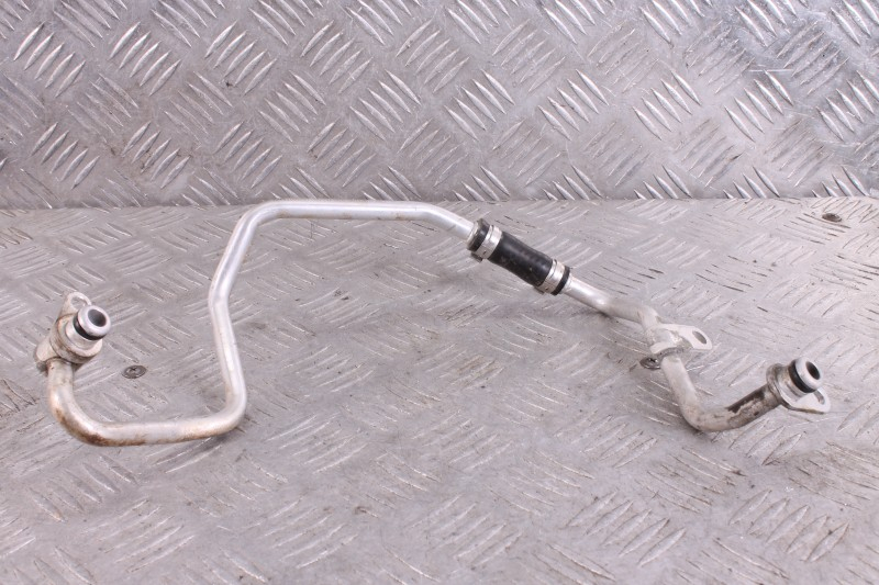 Przewód olejowy smarowania turbiny