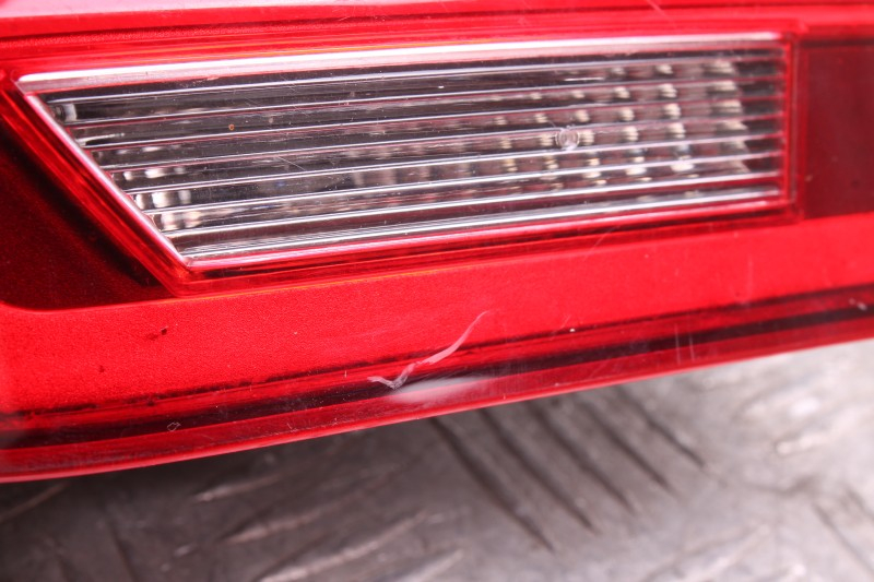 Element lampy tylnej