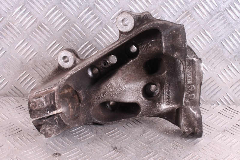 Zwrotnica koła przedniego