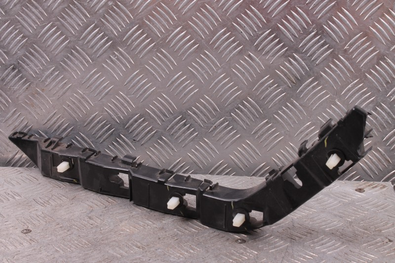 Направляющая/крепление бампера