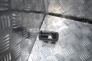 Osłona rygla zamka klapy tylnej