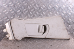 Osłona górna słupka / B