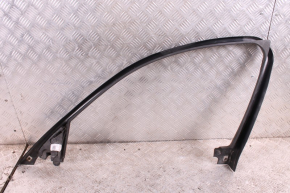 Inne elementy wykończeniowe drzwi przednich