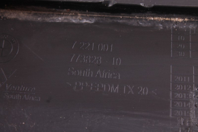 Osłona dolna słupka / B