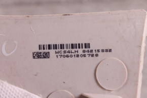 Накладка декоративная стойки левая задняя