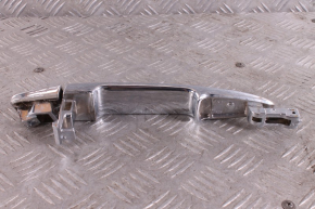 Klamka zewnętrzna drzwi tylnych