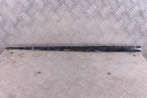 Listwa drzwi tylnych