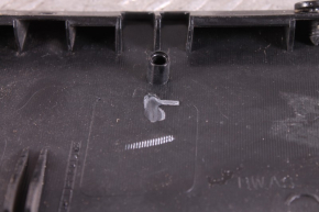 Молдинг / накладка двери левый задний вертикальный