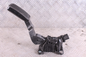 Pedał gazu / przyspieszenia