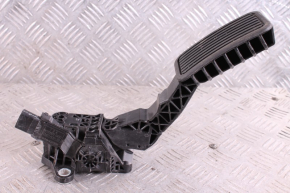 Pedał gazu / przyspieszenia