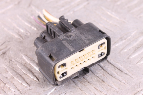 Listwa / Uszczelka szyby drzwi tylnych