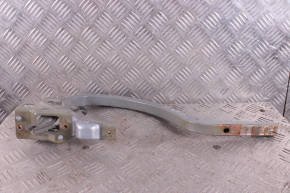 Петля крышки багажника правая