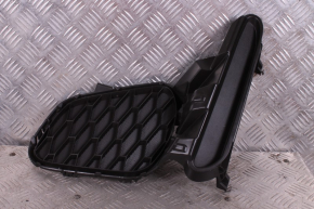 Kratka dolna zderzaka przedniego