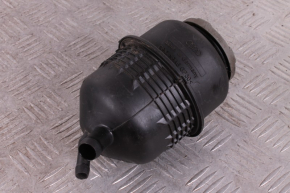 Zbiornik płynu wspomagania układu kierowniczego