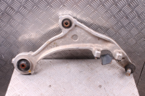 Рычаг правый передний