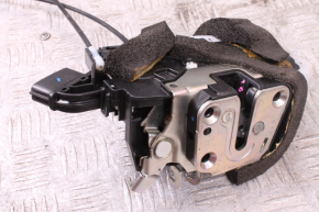 Zamek drzwi przednich