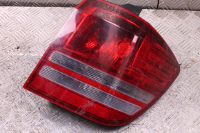 Lampa tylna