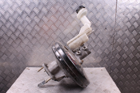 Вакуумный усилитель (тормозов и сцепления)