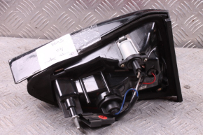 Lampy tylnej klapy bagażnika