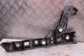 Направляющая/крепление бампера