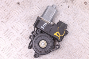 Silnik regulatora szyby drzwi przednich