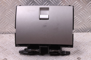 Schowek deski rozdzielczej