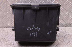 Schowek deski rozdzielczej