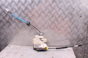 Zamek drzwi przednich