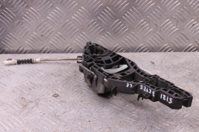 Klamka zewnętrzna drzwi przednich