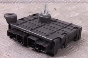 Moduł / Sterownik systemu uruchamiania bezkluczykowego