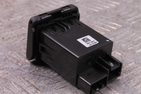 USB/AUX гнездо