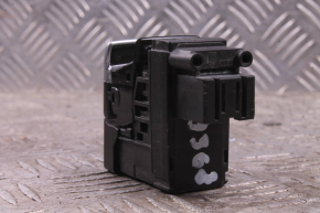 Przycisk / Włącznik hamulca ręcznego