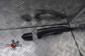 Klamka zewnętrzna drzwi przednich